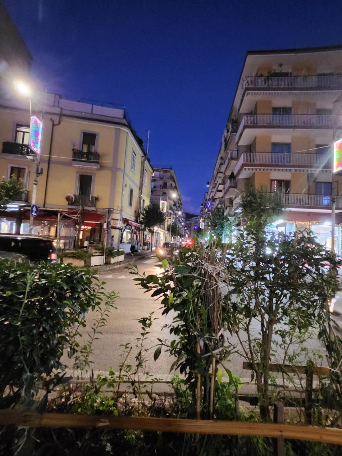 Le Case Di Ale - Holiday Homes Salerno Esterno foto